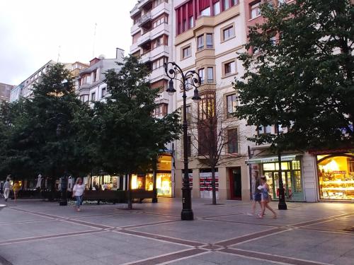 Ofertas en Hogar, a modo de hotel (Apartamento), Gijón (España)