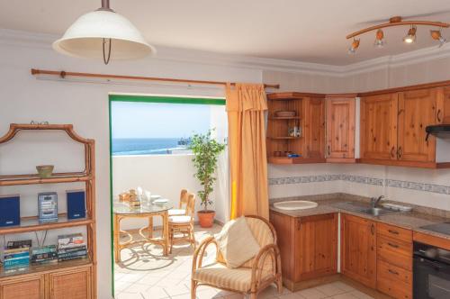 Ofertas en Apartment Limones - LH161 By Villas Now Ltd (Apartamento), Playa Blanca (España)