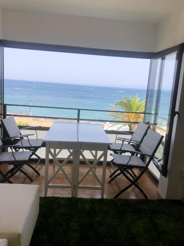 Ofertas en Apartment with 2 bedrooms in Javea with wonderful sea view shared pool and furnished balcony 100 m from the beach (Apartamento), Jávea (España)