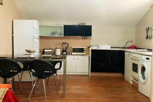 Ofertas en Apartment with 2 bedrooms in Valdovino with terrace and WiFi (Apartamento), Valdoviño (España)