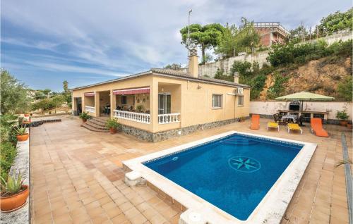 Ofertas en Beautiful home in Macanet de la Selva w/ Outdoor swimming pool, WiFi and 4 Bedrooms (Casa o chalet), Maçanet de la Selva (España)