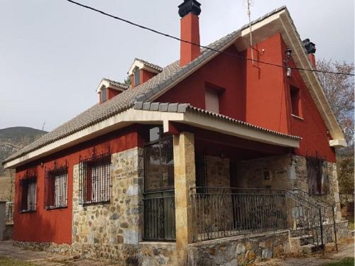 Ofertas en Casa Rural El Corcal (Casa o chalet), Triollo (España)