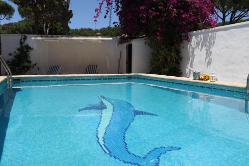 Ofertas en Chalet Montura con piscina (Casa o chalet), Chiclana de la Frontera (España)