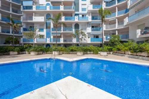 Ofertas en El Faro Beach Apartment III by Dahlia Group (Apartamento), Estepona (España)