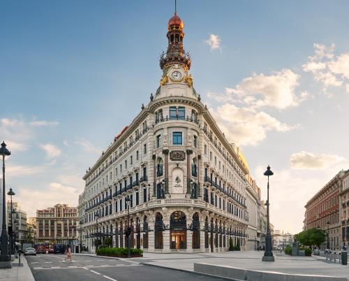 Ofertas en el Four Seasons Hotel Madrid (Hotel) (España)