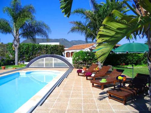 Ofertas en el House with 2 bedrooms in San Cristobal de La Laguna with wonderful sea view shared pool enclosed garden 3 km from the beach (Casa o chalet) (España)