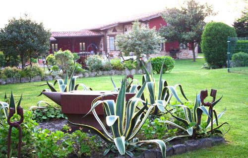 Ofertas en Espectacular casa rural con piscina y amplio jardín (Casa rural), Galizano (España)