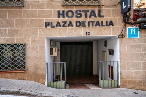 Ofertas en Hostal Plaza de Italia (Hostal o pensión), Cáceres (España)