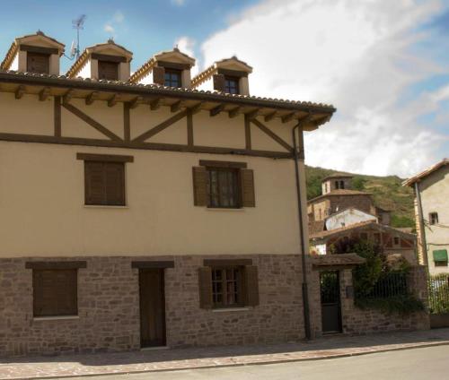 Ofertas en House with 2 bedrooms in Fresneda de la Sierra Tiron with furnished terrace (Casa o chalet), Fresneda de la Sierra Tirón (España)