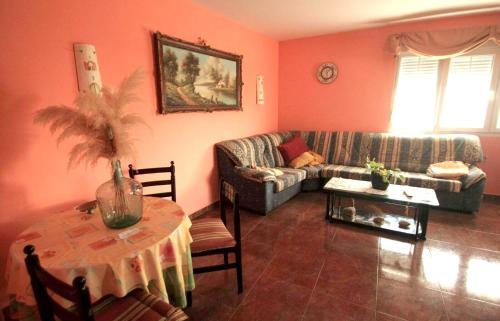 Ofertas en House with 3 bedrooms in Ovinana with wonderful mountain view furnished terrace and WiFi (Casa o chalet), Oviñana (España)