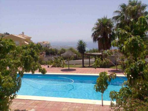 Ofertas en House with one bedroom in Salobrena with wonderful sea view shared pool furnished terrace 2 km from the beach (Casa o chalet), Salobreña (España)