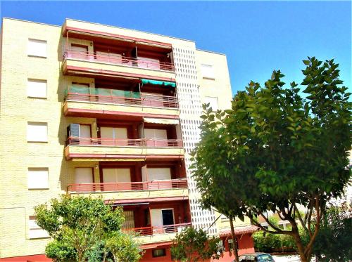 Ofertas en La Antilla-Islantilla:Apartamento 100 m playa con aparcamiento y ascensor - 7 o 8 PAX (Apartamento), Lepe (España)