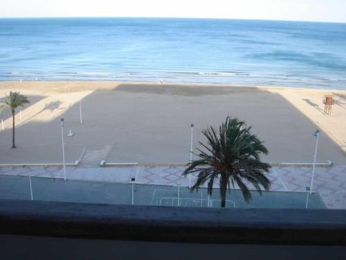 Ofertas en Lider 1º linea con piscina y garaje (Apartamento), Valencia (España)