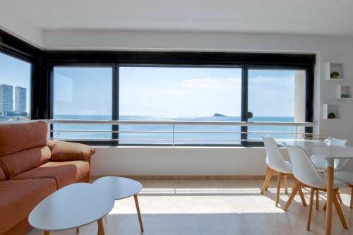 Ofertas en Luminoso Apartamento en Primera Línea de Playa (Apartamento), Benidorm (España)
