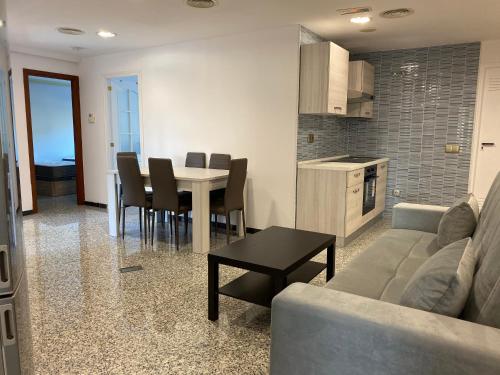 Ofertas en Luxurious 5 Bedroom Apartment in Moncloa-Aravaca (Apartamento), Madrid (España)