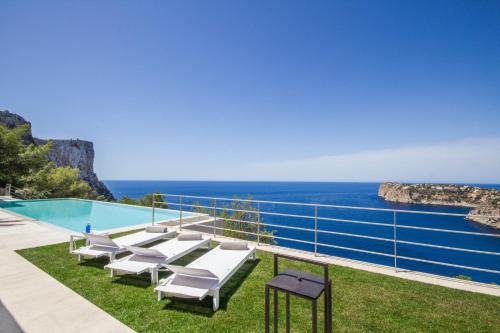 Ofertas en Luxury 6 Bedroom Villa with Superb Sea Views, Mallorca Villa 1014 (Villa), Andratx (España)