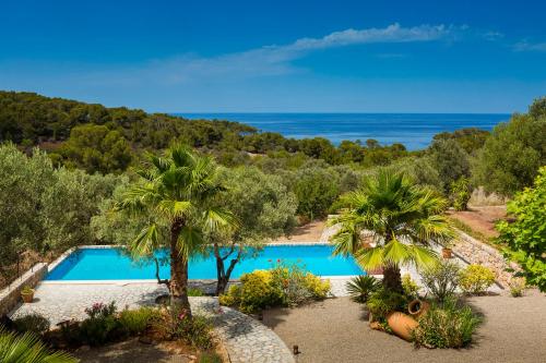 Ofertas en Luxury Private Holiday Villa with Private Pool, Mallorca Villa 1087 (Villa), Banyalbufar (España)