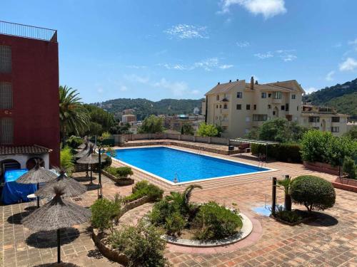 Ofertas en Pau Picasso New Apartamento con piscina wifi y aire acondicionado (Apartamento), Tossa de Mar (España)