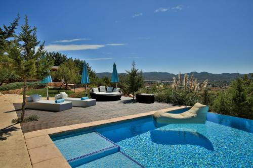 Ofertas en Rent this Luxury Villa with Private Pool, Ibiza Villa 1017 (Villa), San Antonio (España)