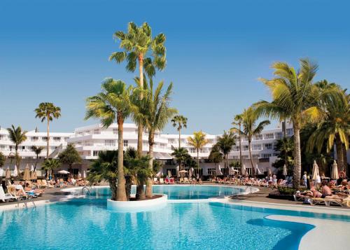 Ofertas en Riu Paraiso Lanzarote Resort - All Inclusive (Hotel), Los Pocillos (España)