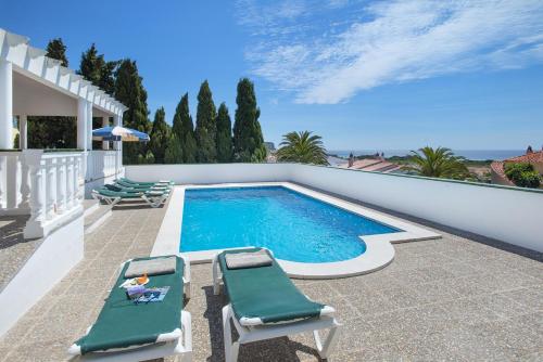 Ofertas en San Jaime Mediterraneo Villa Sleeps 6 with Pool (Villa), Son Bou (España)