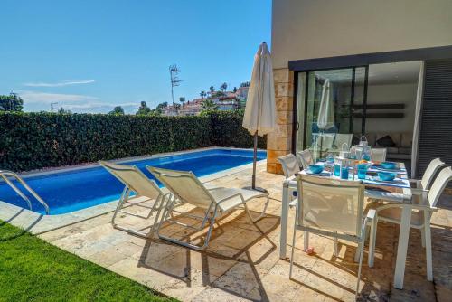 Ofertas en Sunny House with private pool by Hello Apartments Sitges (Casa o chalet), Sant Pere de Ribes (España)