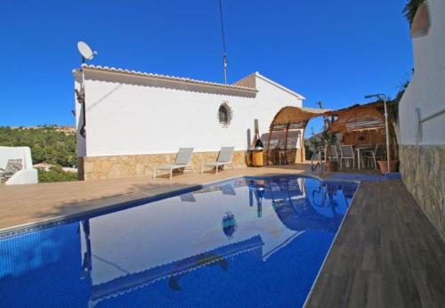 Ofertas en Urbanitzacio Montemar Villa Sleeps 7 with Pool Air Con and WiFi (Villa), Fanadix (España)