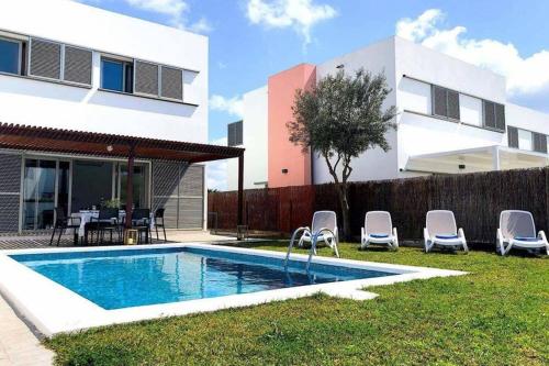 Ofertas en Villa d’Aina * Propiedad privada con piscina (Villa), Cala'n Bosch (España)