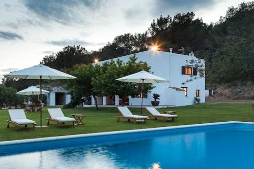 Ofertas en Villa with 4 bedrooms in Islas Baleares with private pool furnished terrace and WiFi 5 km from the beach (Villa), Ses Paisses (España)