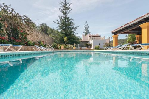 Ofertas en Villa with 4 bedrooms in Santa Eularia des Riu with private pool furnished terrace and WiFi (Villa), Santa Eulària des Riu (España)