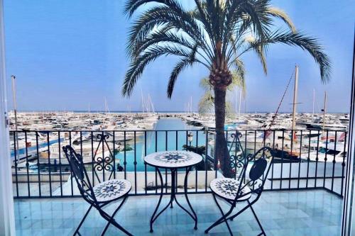 Ofertas en el First Line Luxury Apartment in Puerto Banus Harbour, Marbella (Apartamento) (España)