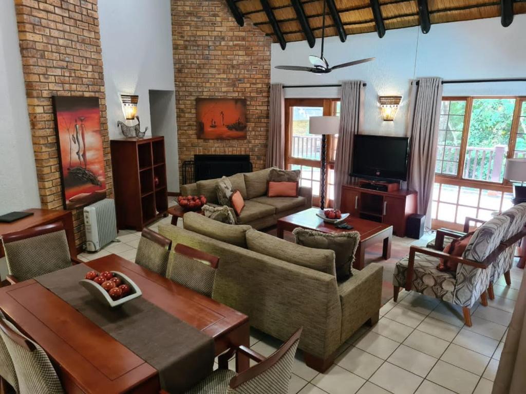 Lodge Kruger Park Lodge Unit No 267 with Private Pool & Golf Cart
