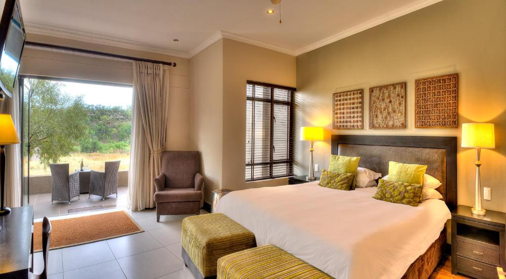 Resort Sea Star Accommodation - Legend Golf Safari