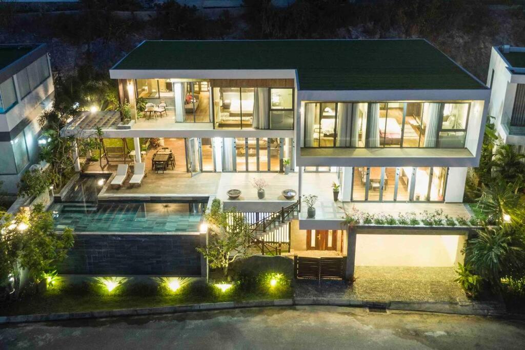Villa Mervil Luxury Ariel Nha Trang