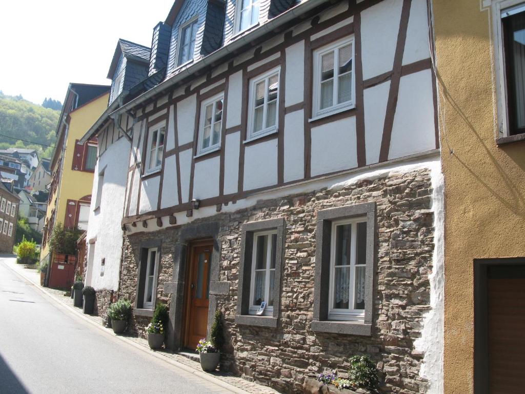 Apartamentos Haus Mosel-Oase