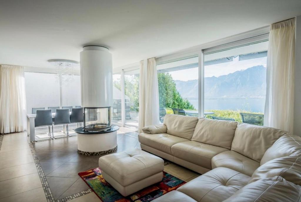 Villa Magic Villa Montreux, impressive views on Geneva Lake and Mountains