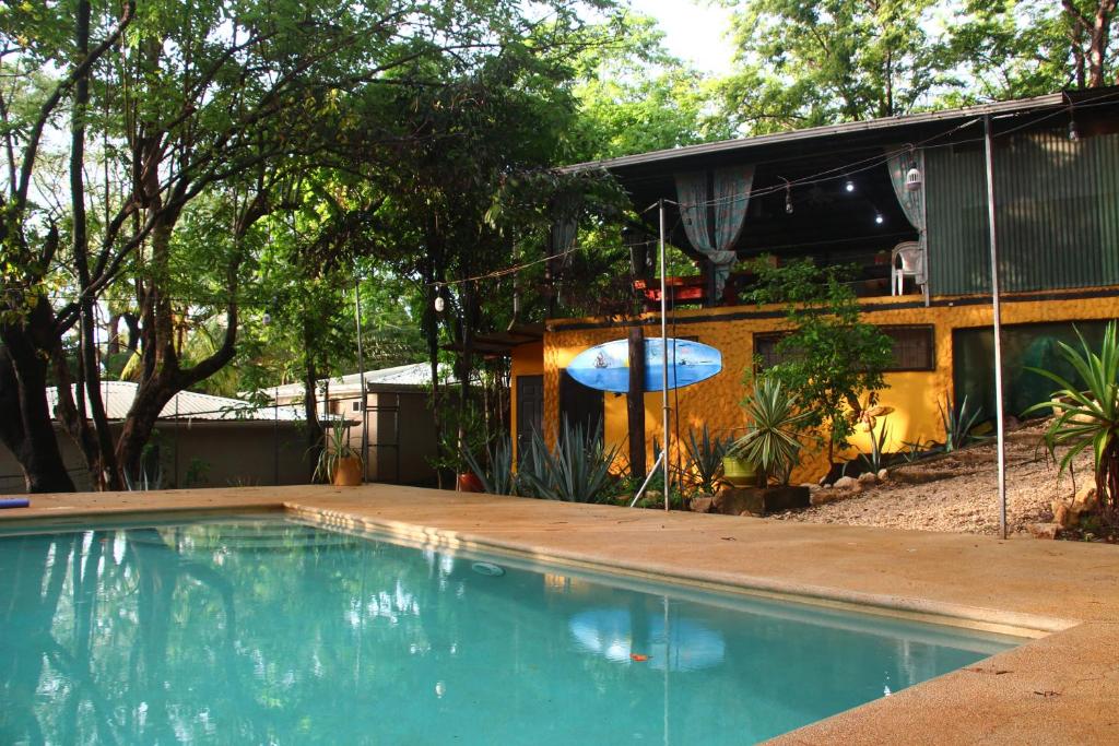 Albergue Pura Vida MINI Hostel - Tamarindo Costa Rica
