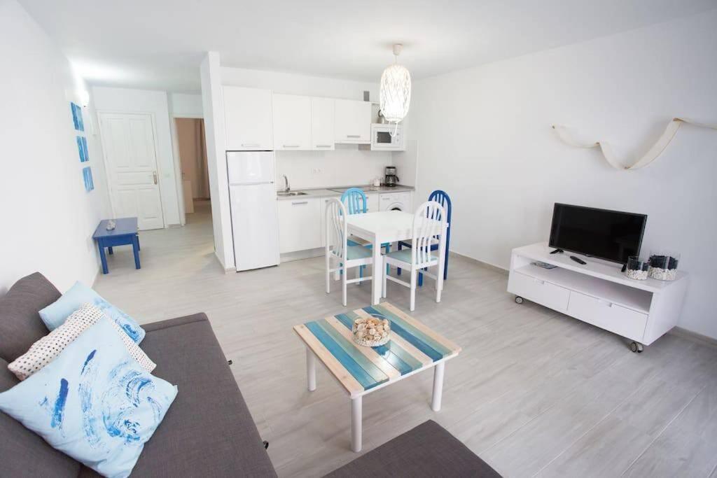 Apartamento Apartamento SARA en el complejo Teguisol