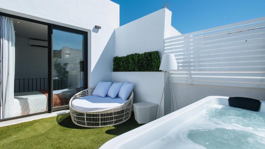 Apartamento Magno Apartments - Penthouse with Private Solarium & Jacuzzi