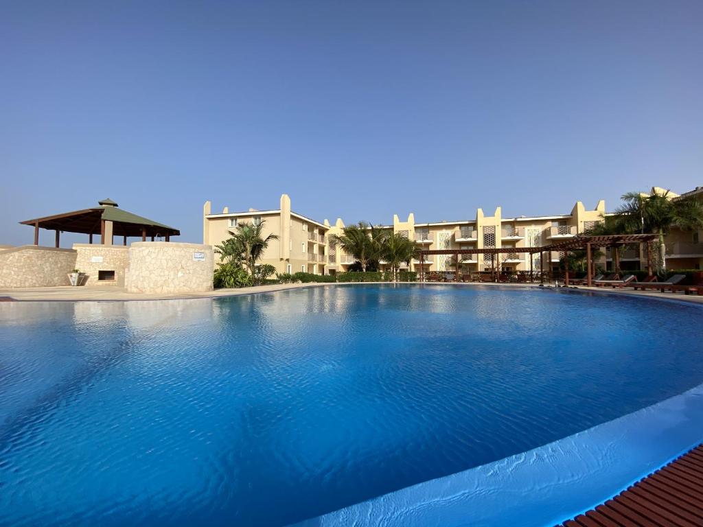 Apartamentos Apartment Aparthotel Tropical Resort com piscina