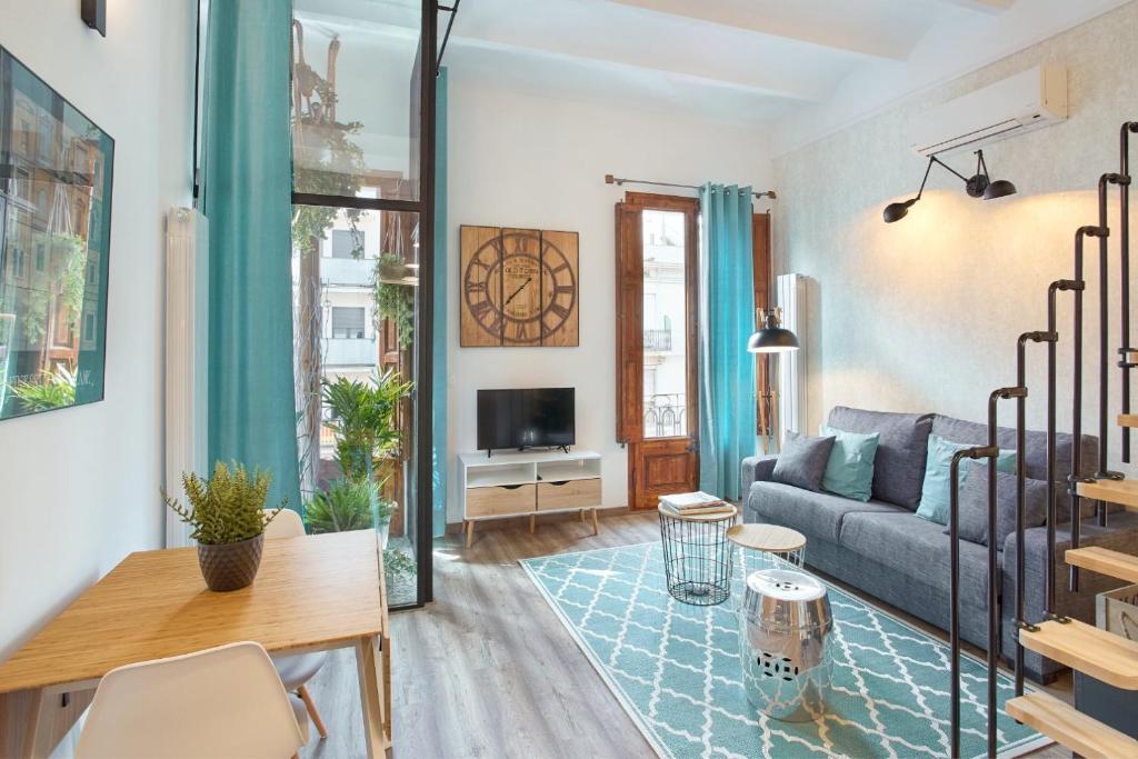 Apartamentos Urban District Apartments - Barcelona Smart Vintage Lofts and Apartments