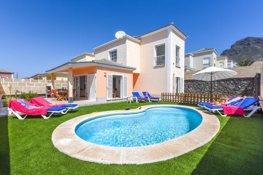 Casa o chalet Villa Aloe con piscina climatizada, Playa Fañabe, Costa Adeje