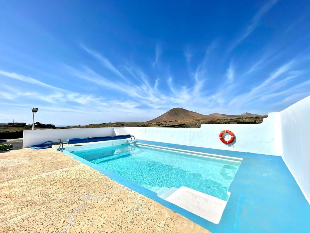 Casa rural Rural house in Finca with views to Volcan, Tahice Lanzarote