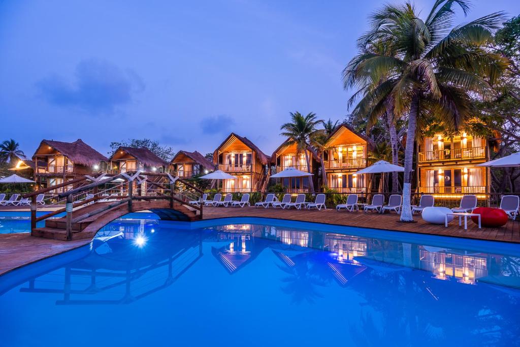 Resort Hotel Isla del Encanto