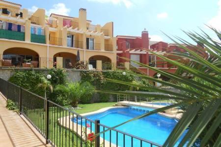Villa Adosado Familiar tranquilo con piscina cerca de Denia