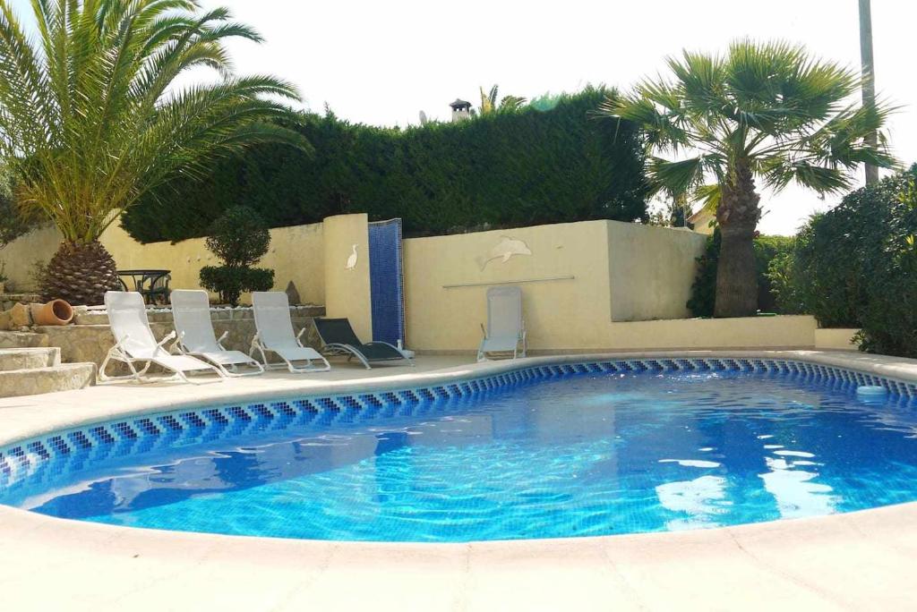 Villa Bonita villa independiente con piscina privada grande en zona muy tranquila