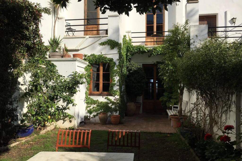 Villa Espectacular casa indiana en primera línea de mar