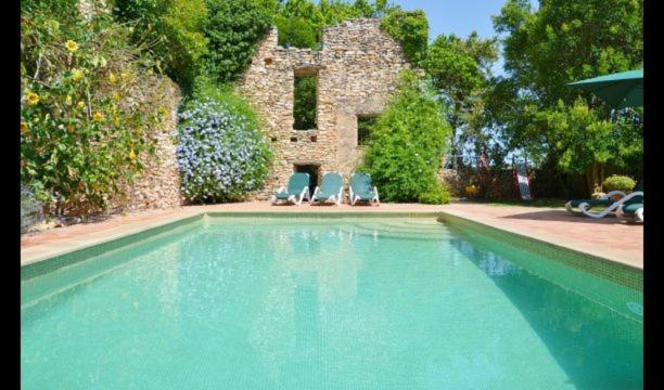Villa Valls Villa Sleeps 10 with Pool