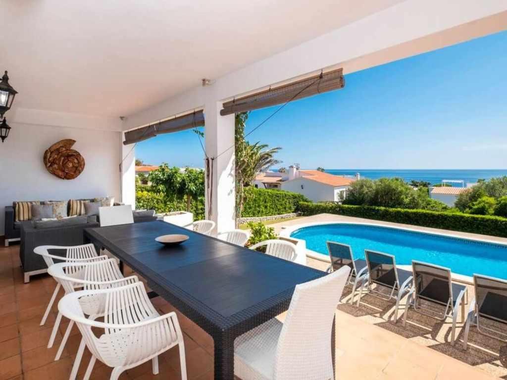 Villa VILLA BINI VENT Fabulosas vistas al mar cerca de la playa de Binibeca