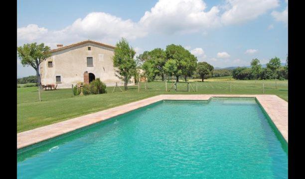 Villa Villa in Sant Andreu Salou Sleeps 4 with Pool and Air Con